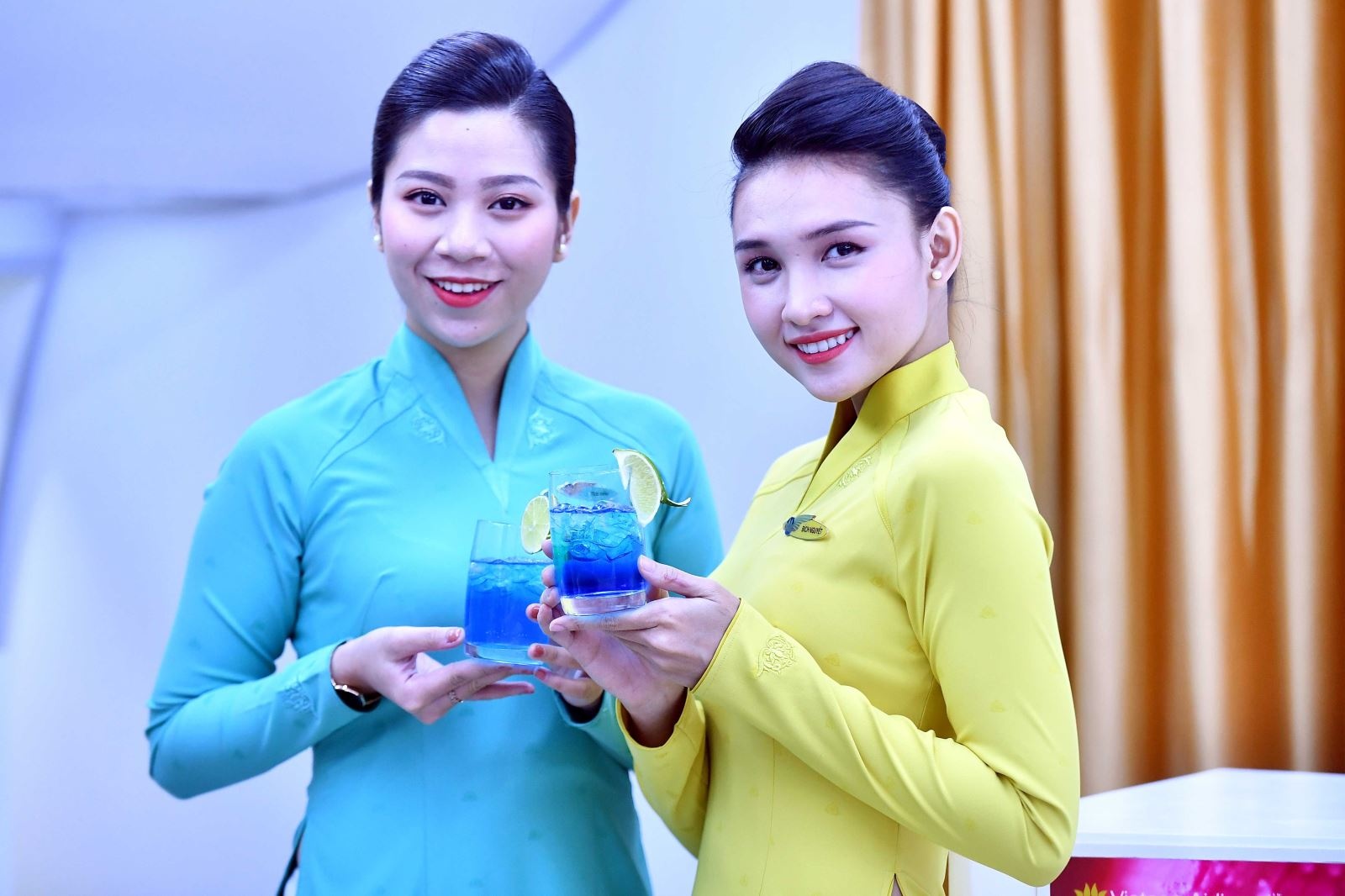 Vietnam Airlines anh 7