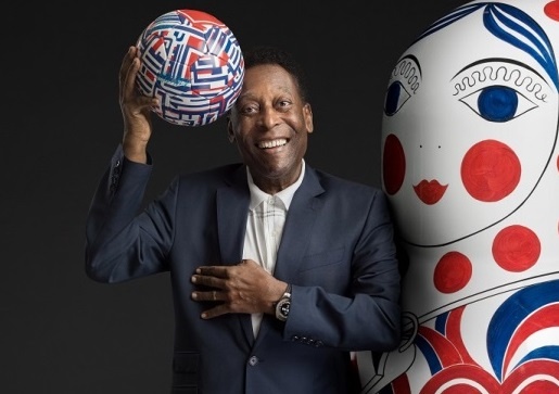 Huyen thoai bong da Pele, Maradona cung Hublot thap lua World Cup hinh anh