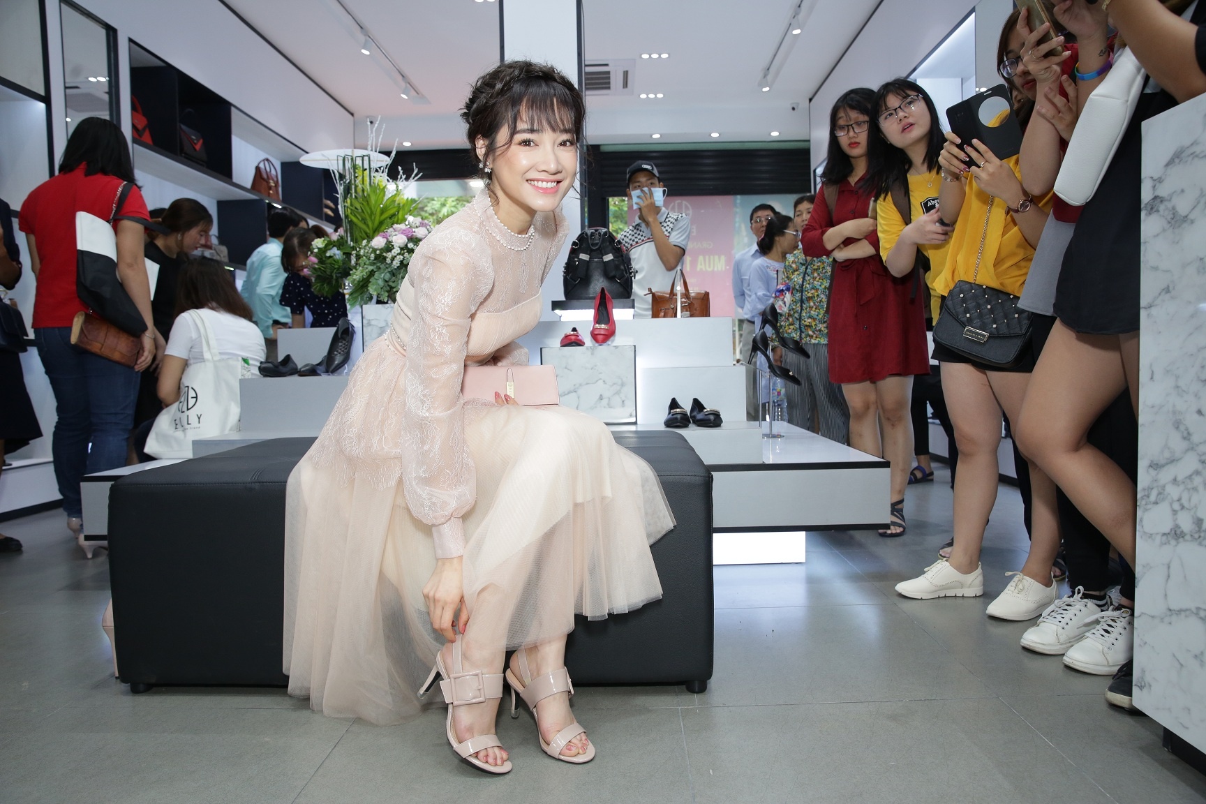 Thoi trang Elly anh 9