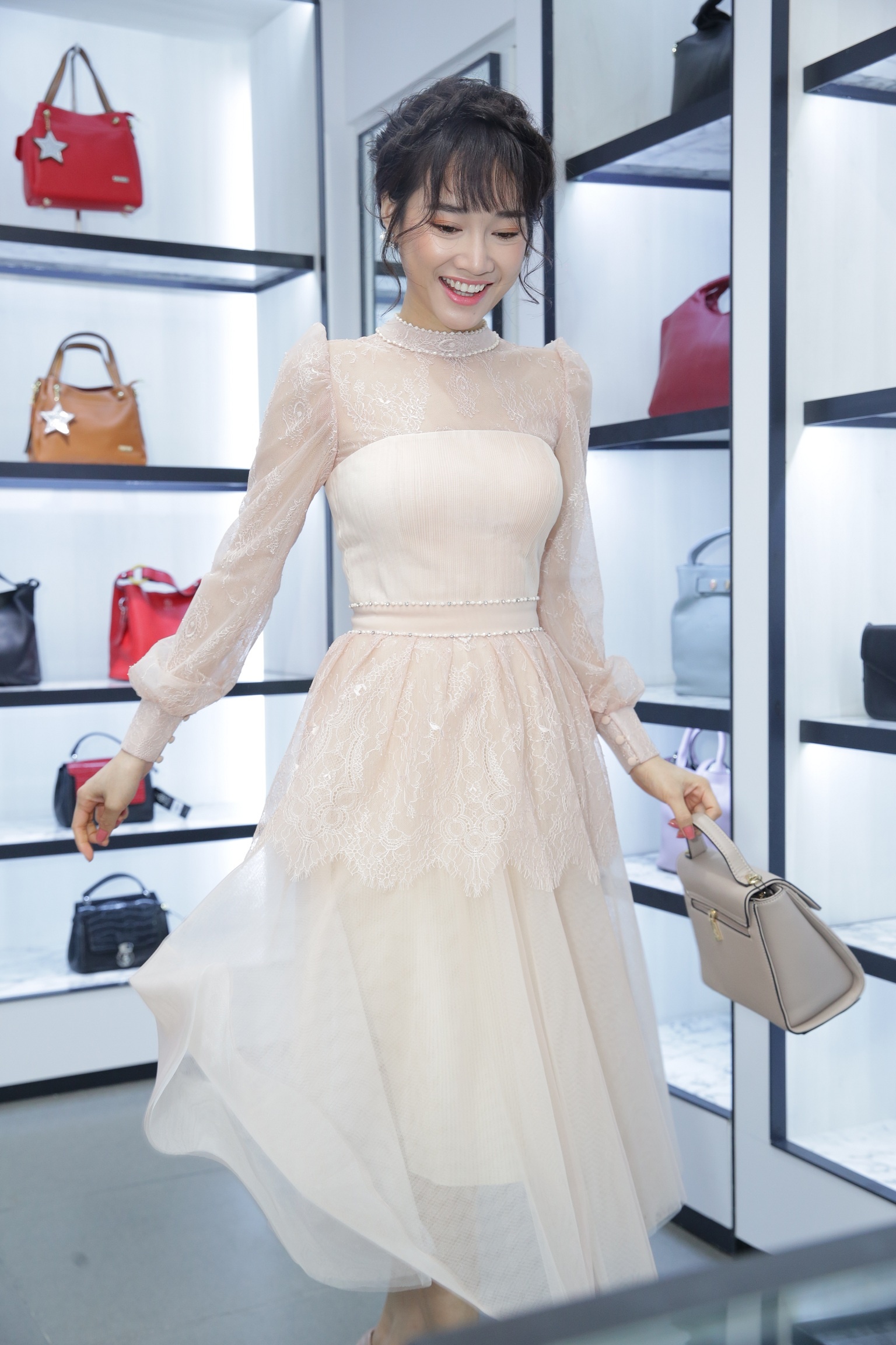 Thoi trang Elly anh 6