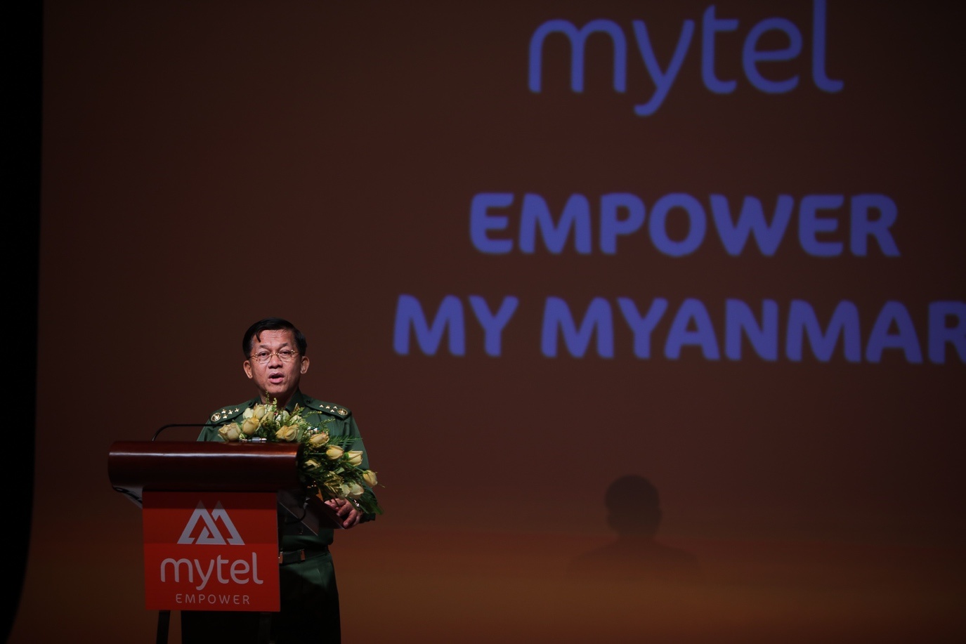 Mytel anh 2