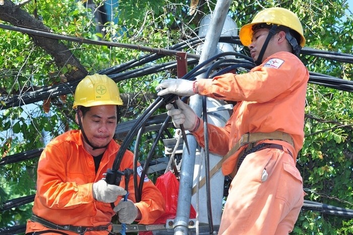 Hoa don tien dien thanh chu de nong dip he hinh anh