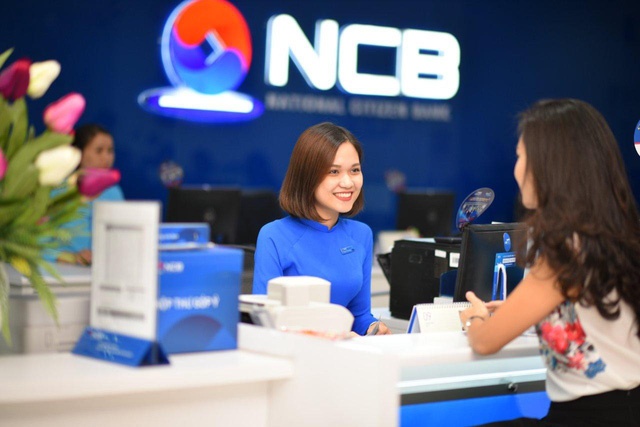 NCB tang 20.000 phan qua cho khach gui tiet kiem hinh anh