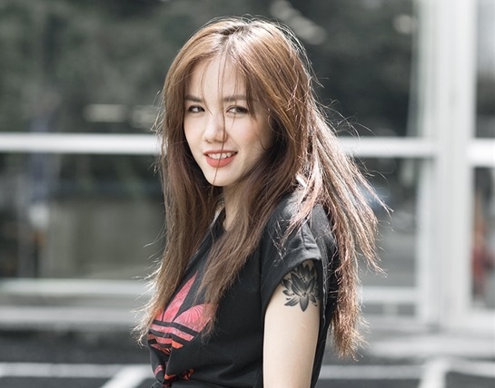 Gioi tre Ha thanh doi mua 'quay' het minh cung Phuong Ly, Lon Xon band hinh anh