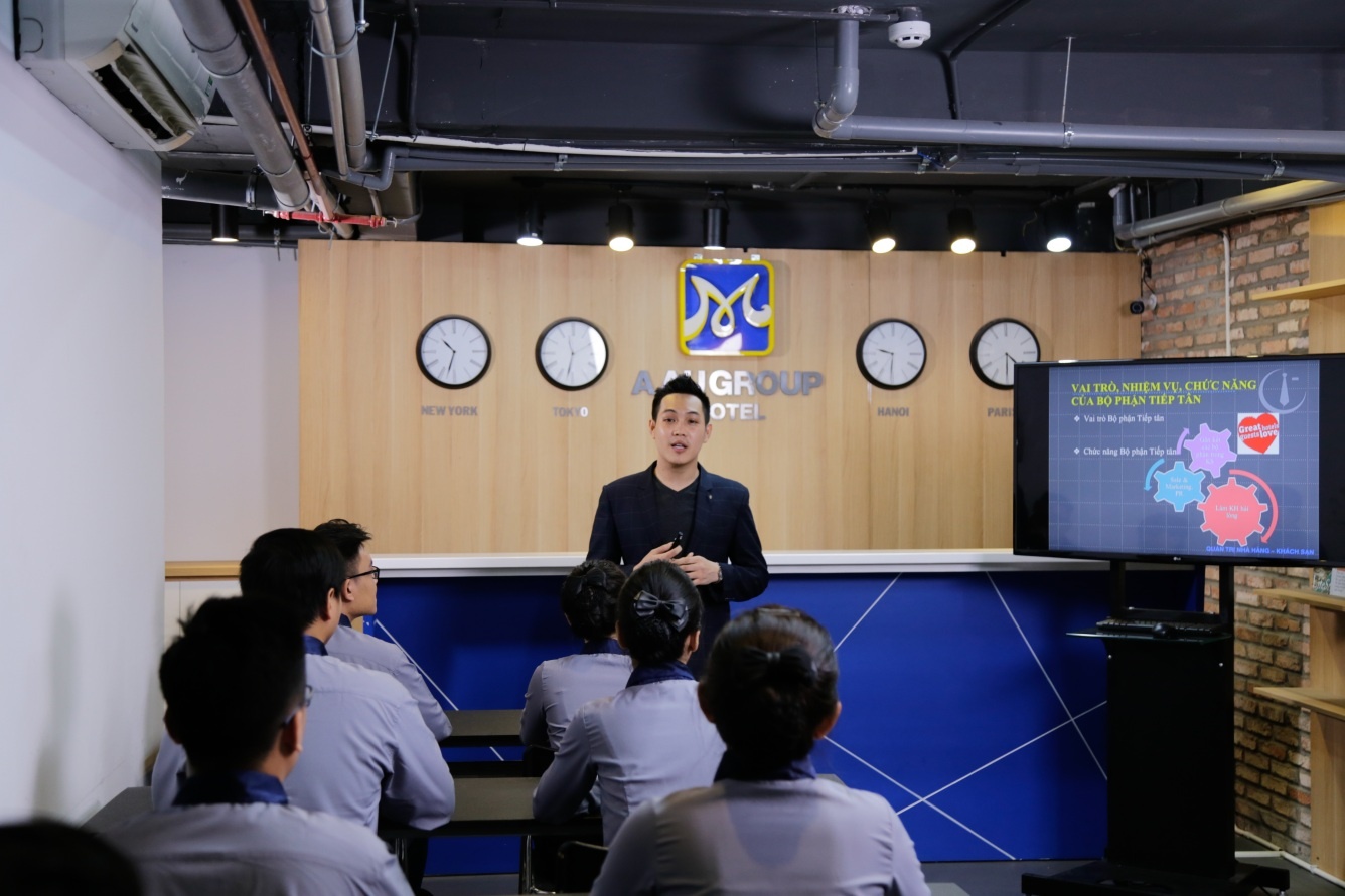 Huong Nghiep A Au anh 2