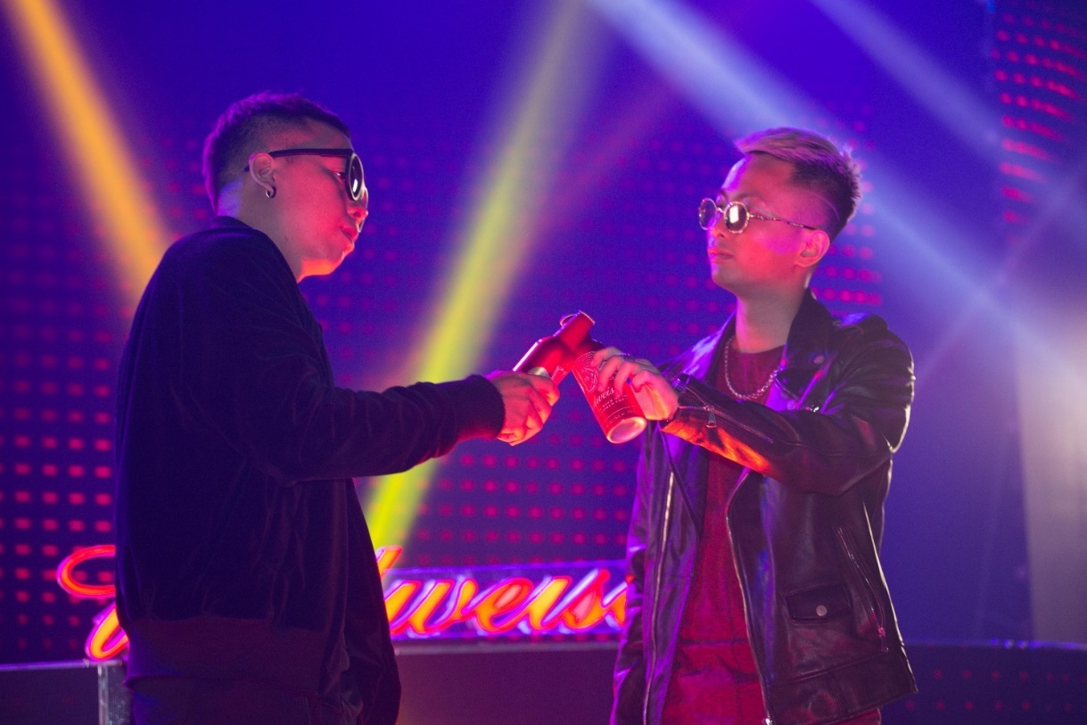 MV We are the rising kings hinh anh