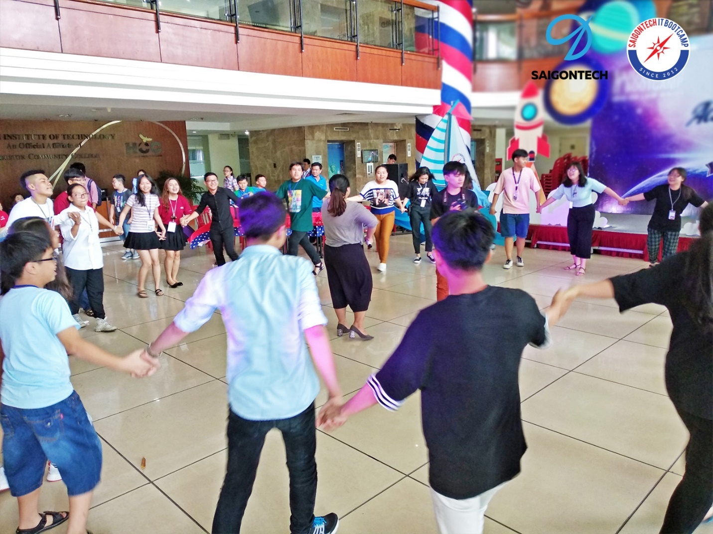 SaigonTech ITBootcamp. ảnh 4 SaigonTech ITBootcamp. anh 4
