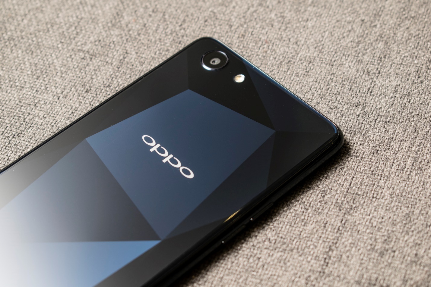 Oppo F7 Youth ảnh 3 Oppo F7 Youth anh 3