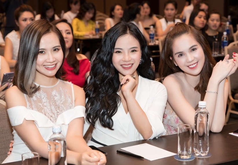 To chuc thanh cong hoi thao ‘Trang da cung chuyen gia’ hinh anh