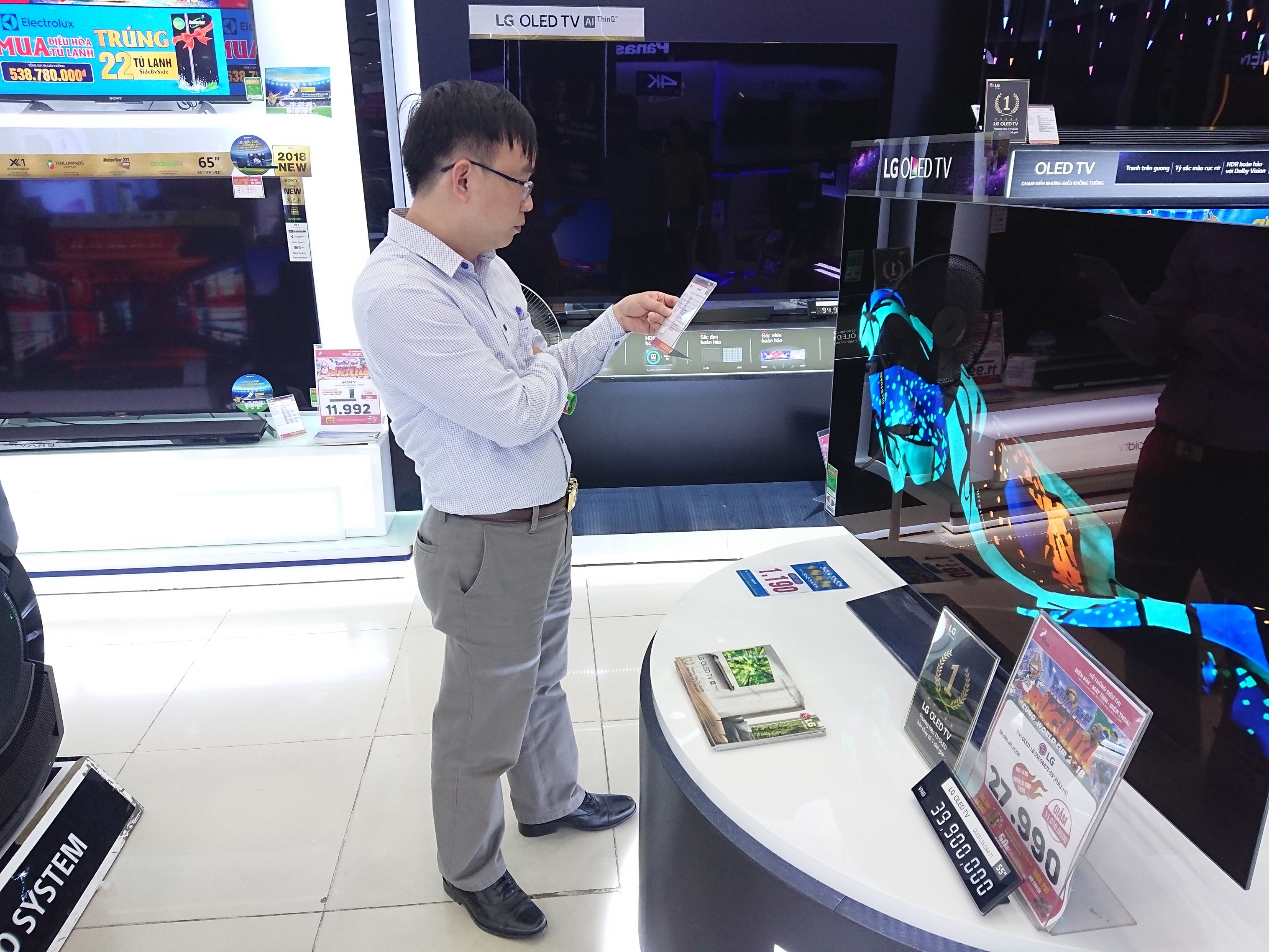 Dien may Pico chi gan 2 ty dong lam giai thuong mua World Cup 2018 hinh anh