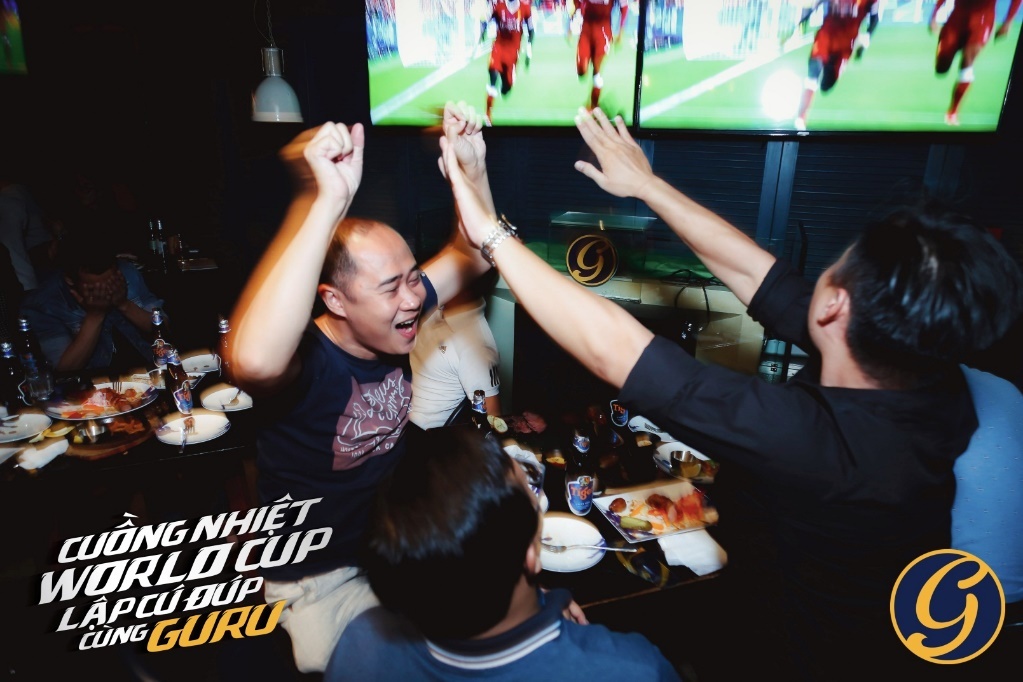 Dia diem xem bong da cuong nhiet cho mua World Cup hinh anh