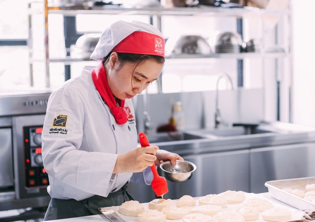 Co hoi nghe nghiep khi hoc lam banh hinh anh