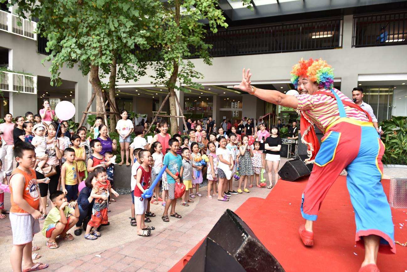 Seasons Avenue anh 7