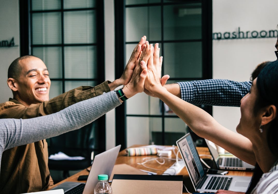 3 diem nhan dang mot Millennials 'chuan khong can chinh' hinh anh
