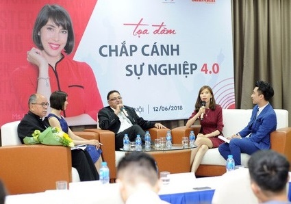 Langmaster to chuc chuoi khoa hoc ren ky nang thoi 4.0 hinh anh