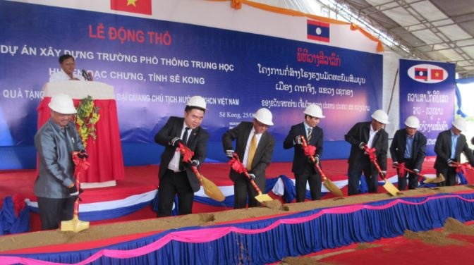 BIDV chi 1 trieu do xay truong hoc tai Lao hinh anh