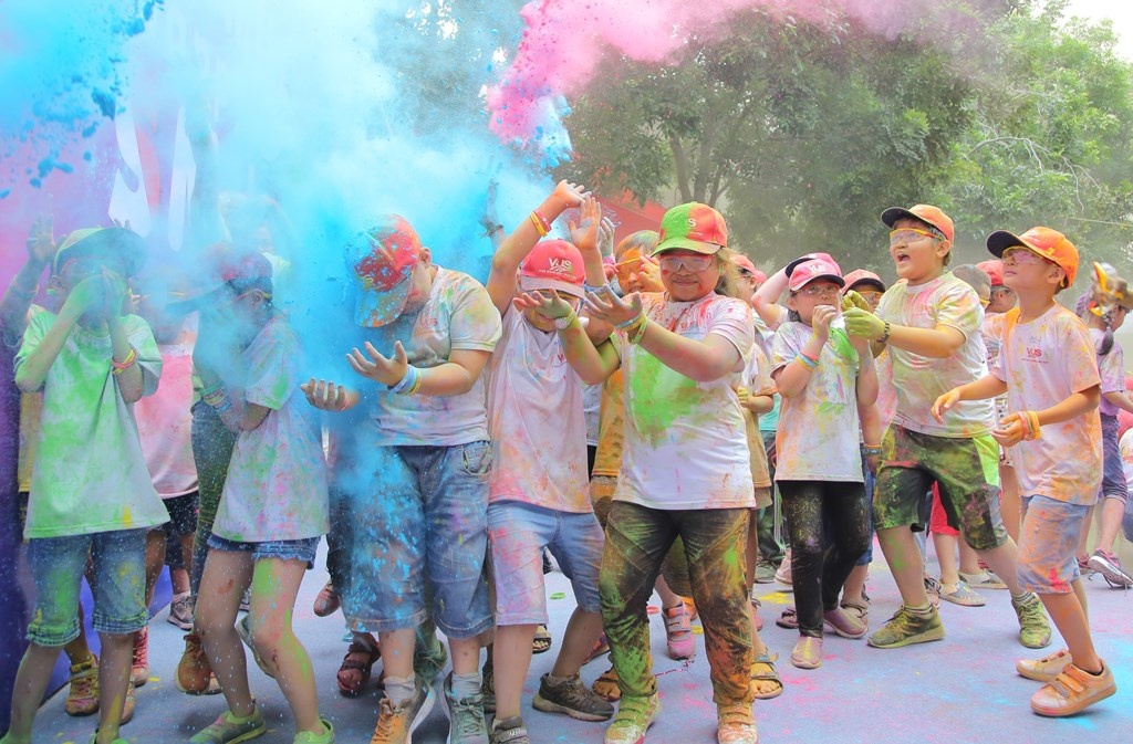 1.200 hoc sinh Sai thanh tham gia trai he ‘Duong chay hanh phuc’ hinh anh