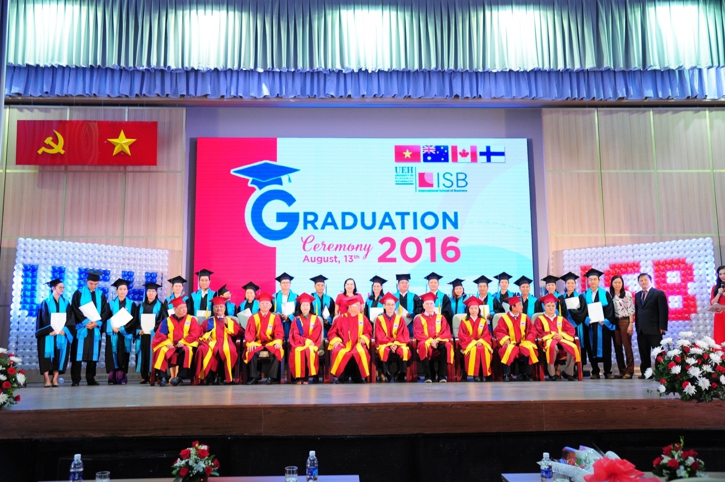 Dai hoc Kinh te TP.HCM anh 2