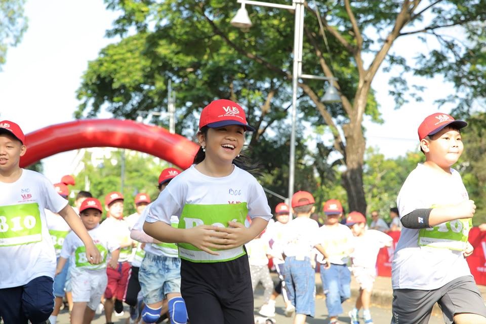 Anh van Hoi Viet My VUS anh 2