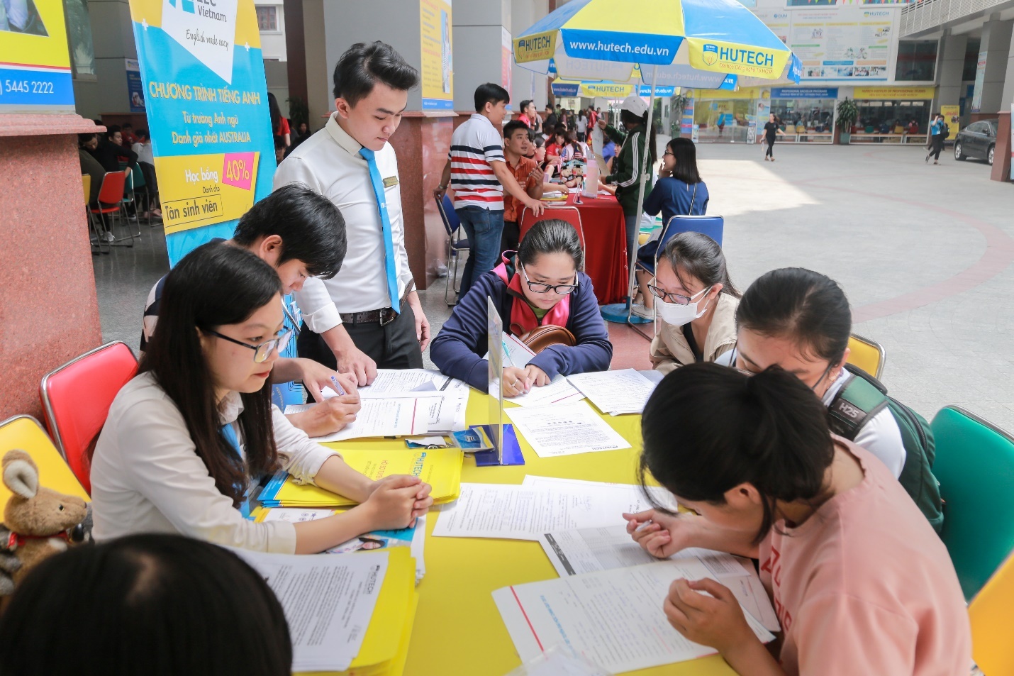 Hutech ảnh 4 Hutech anh 4