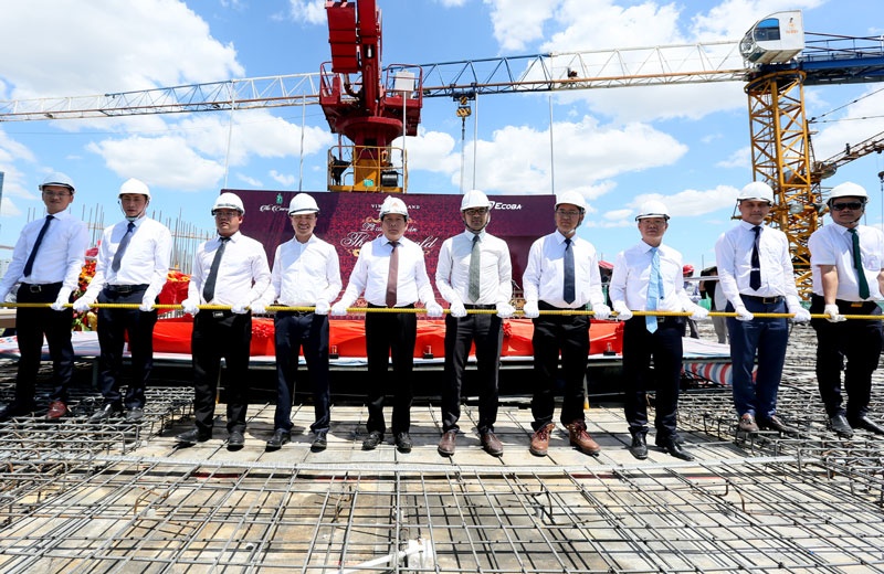 The Emerald ảnh 2 The Emerald anh 2