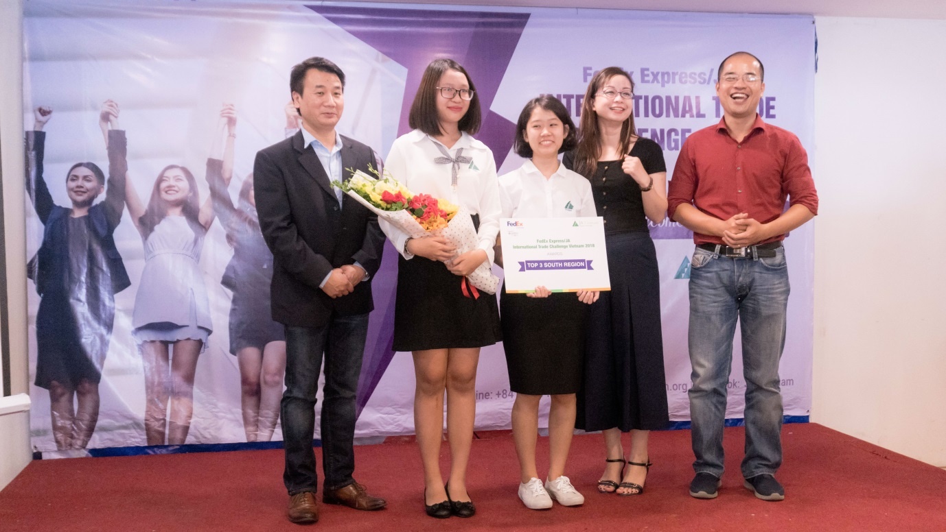 UK Academy ảnh 2 UK Academy anh 2