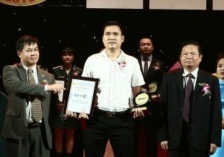 HVC Group 2 nam lien duoc vinh danh Nhan hieu noi tieng Viet Nam hinh anh