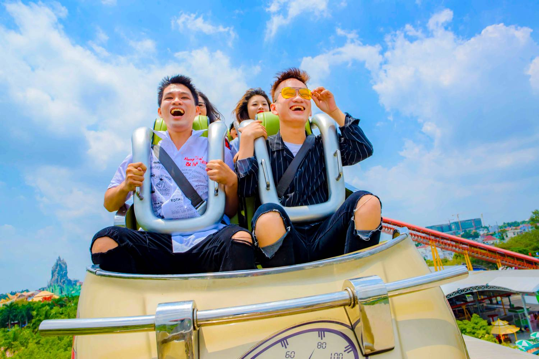 Giai nhiet he tai 'thien duong' vui choi - giai tri Suoi Tien hinh anh