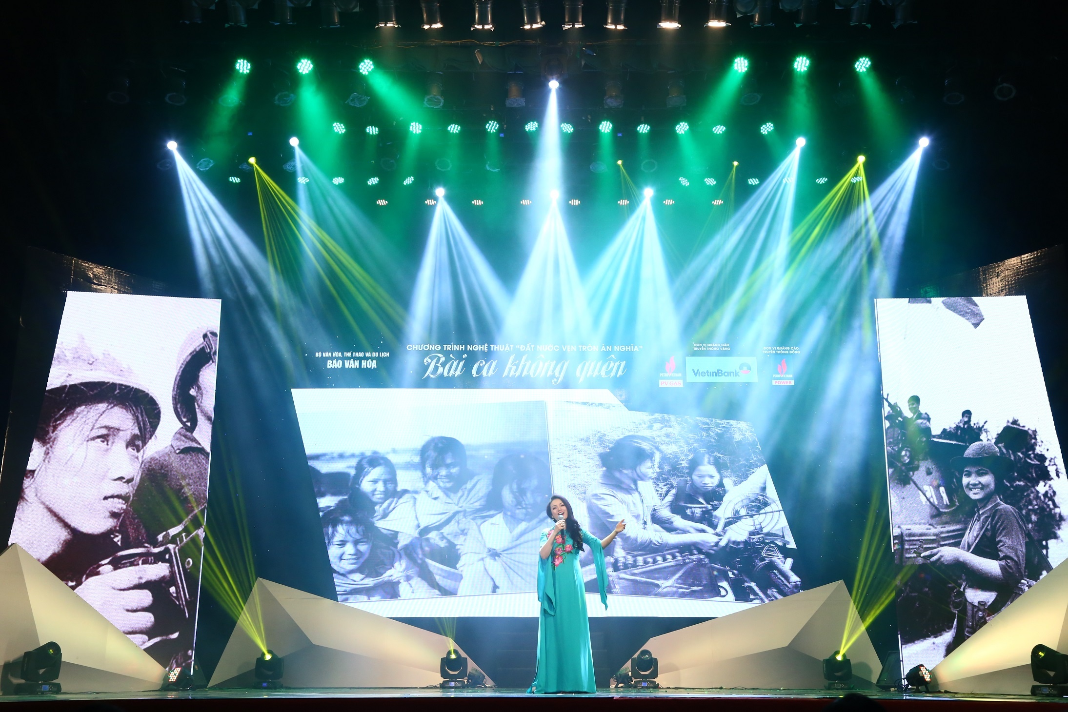 dem nhac 'Bai ca khong quen' anh 2