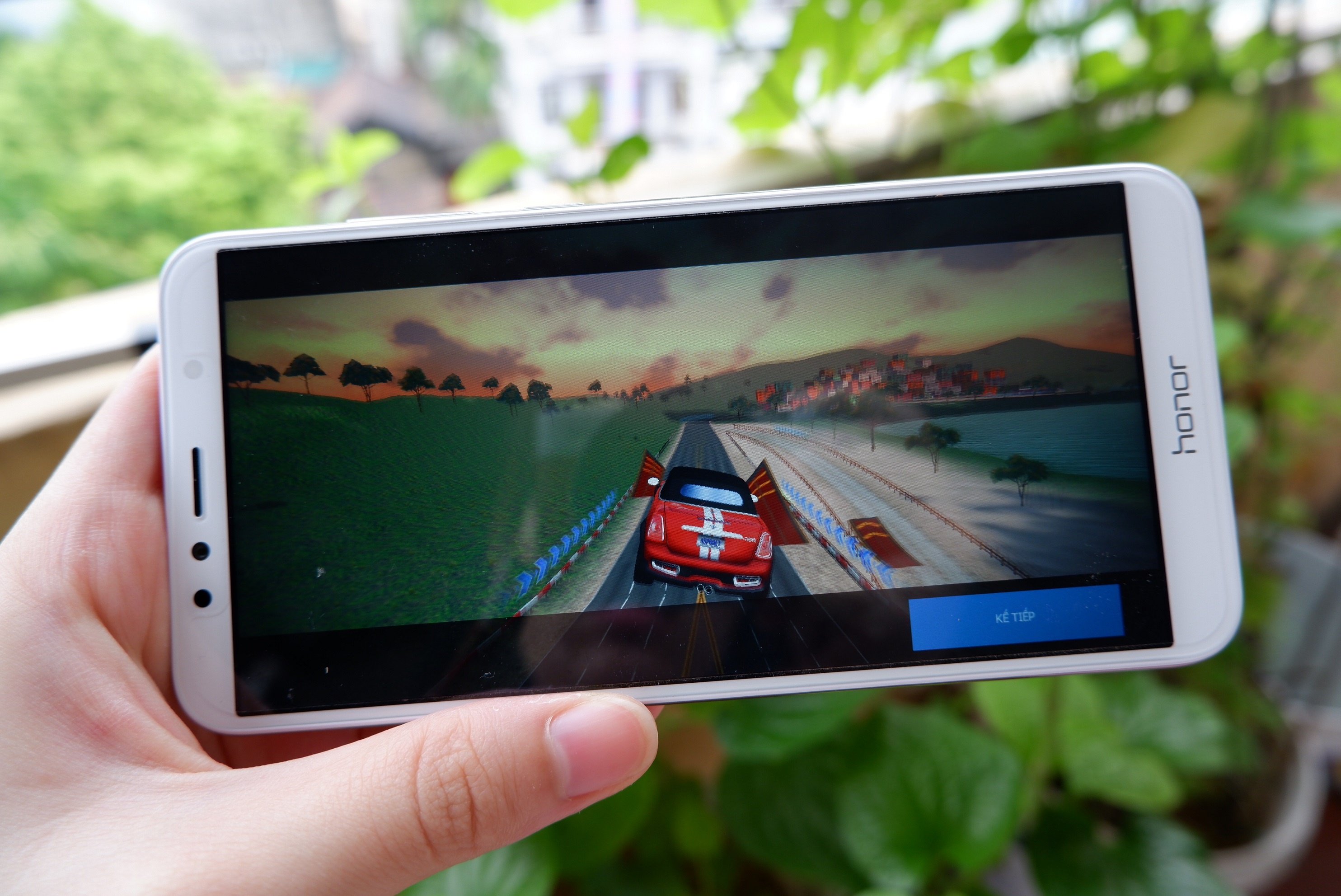 Honor 7A tieu hao pin nhu the nao khi choi game, giai tri? hinh anh