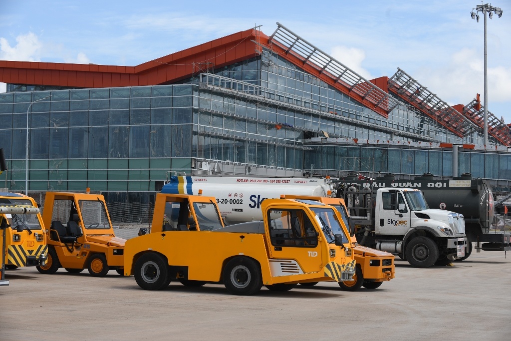 Co van cap cao Naco: 'Mau chot van hanh cang Van Don la con nguoi' hinh anh