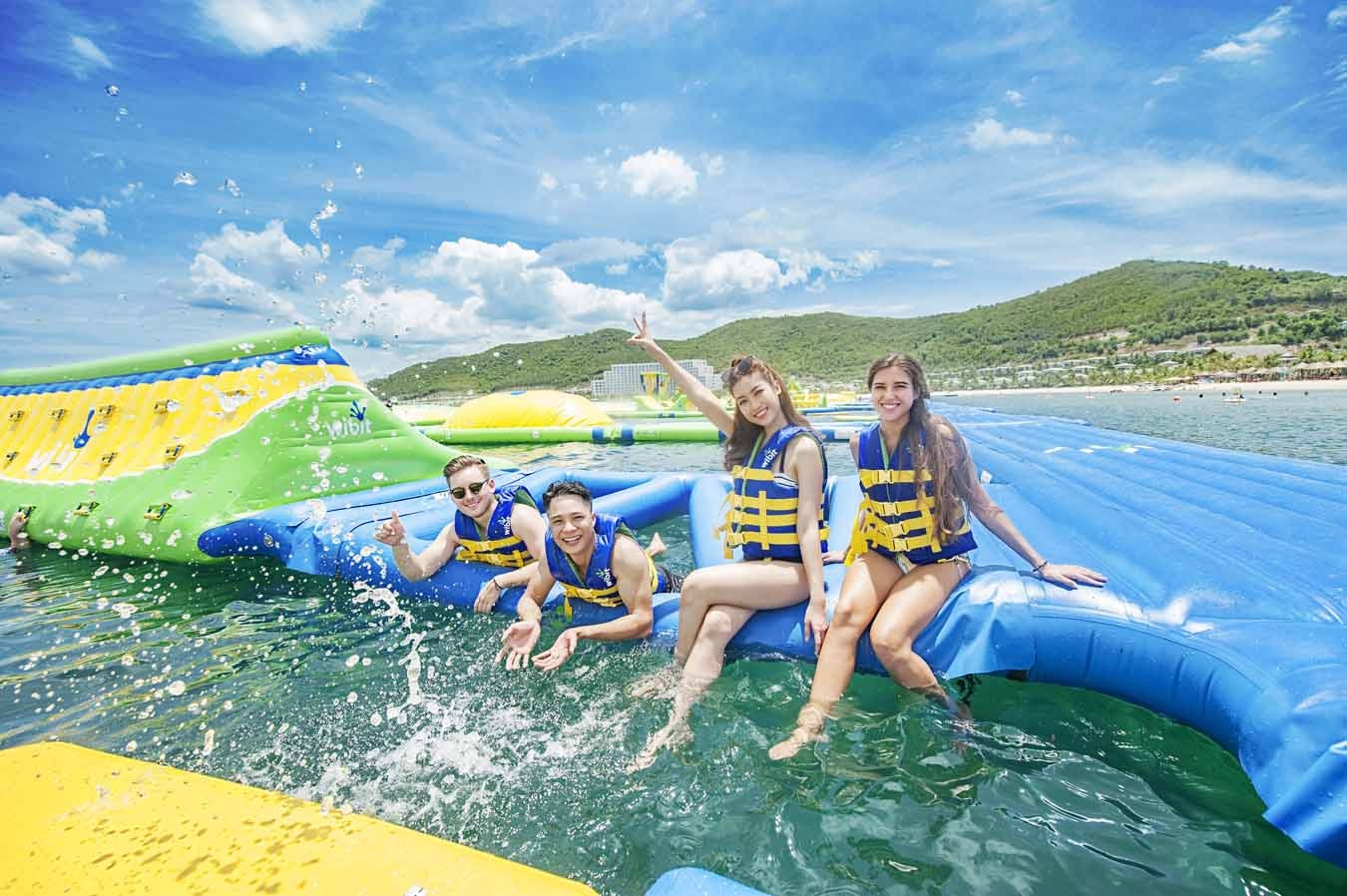 Den Nha Trang check-in doi van hoa, vinh phao noi 4.200 m2 hinh anh