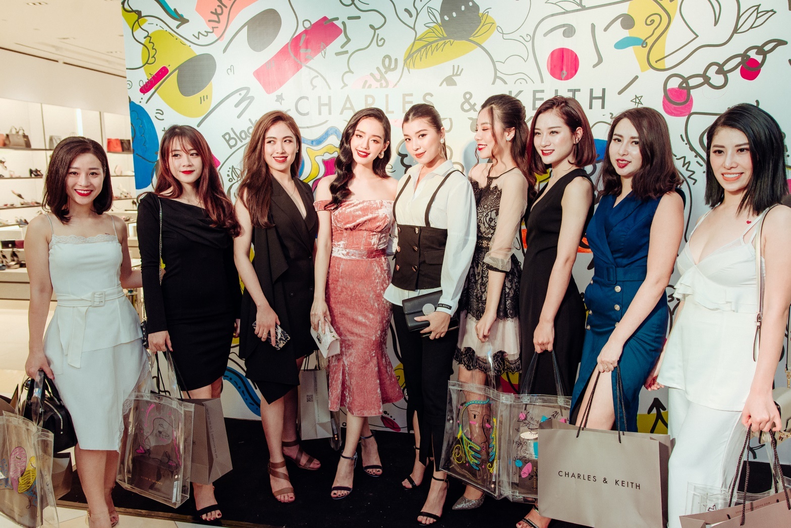 Charles & Keith anh 6