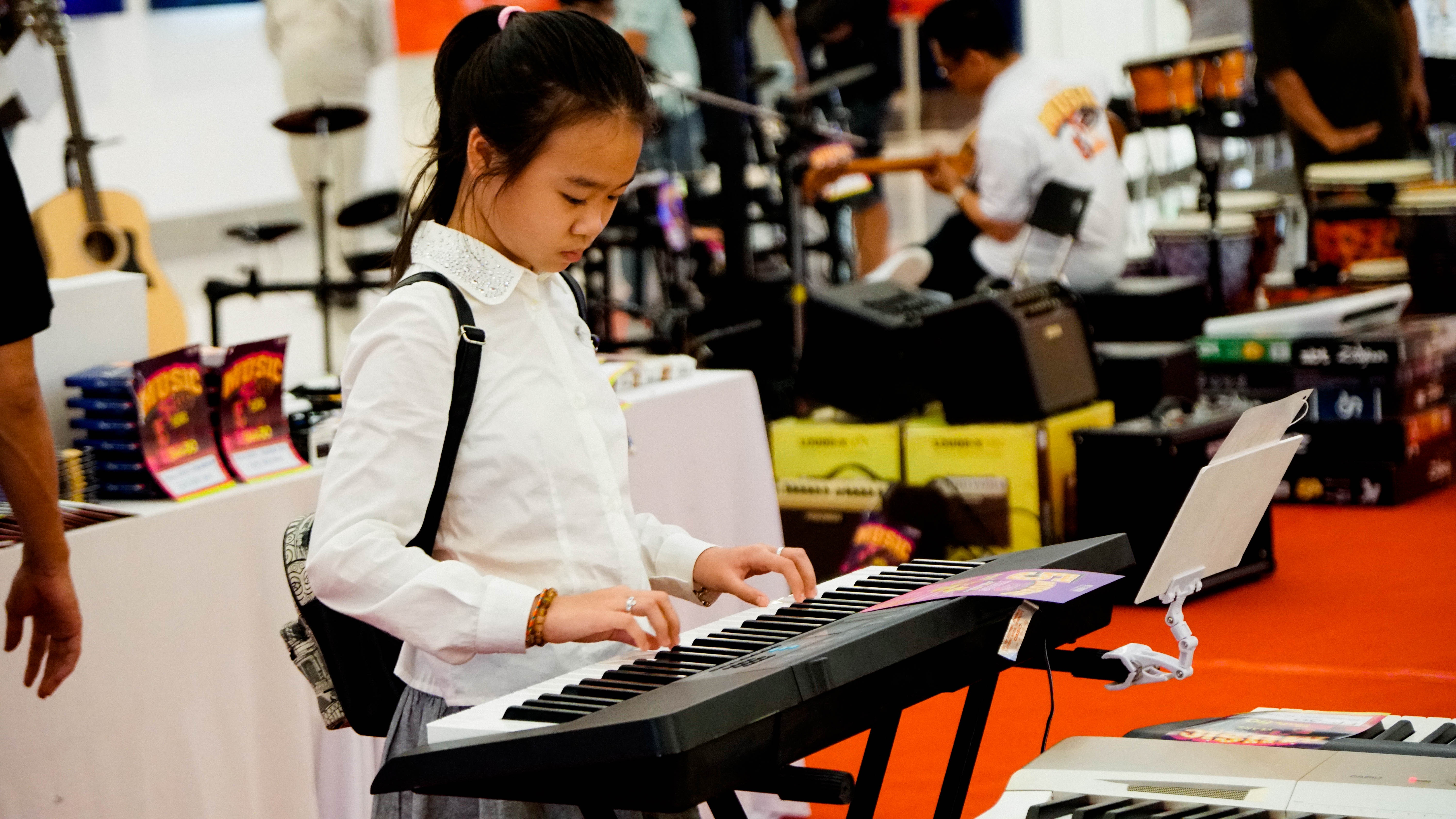 Viet Thuong Music anh 2