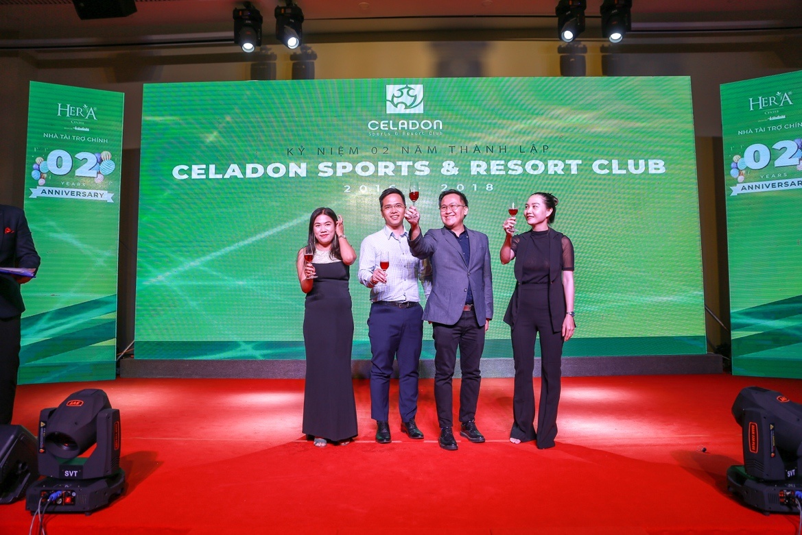 Gamuda Land ky niem 2 nam thanh lap Celadon Sports & Resort Club hinh anh
