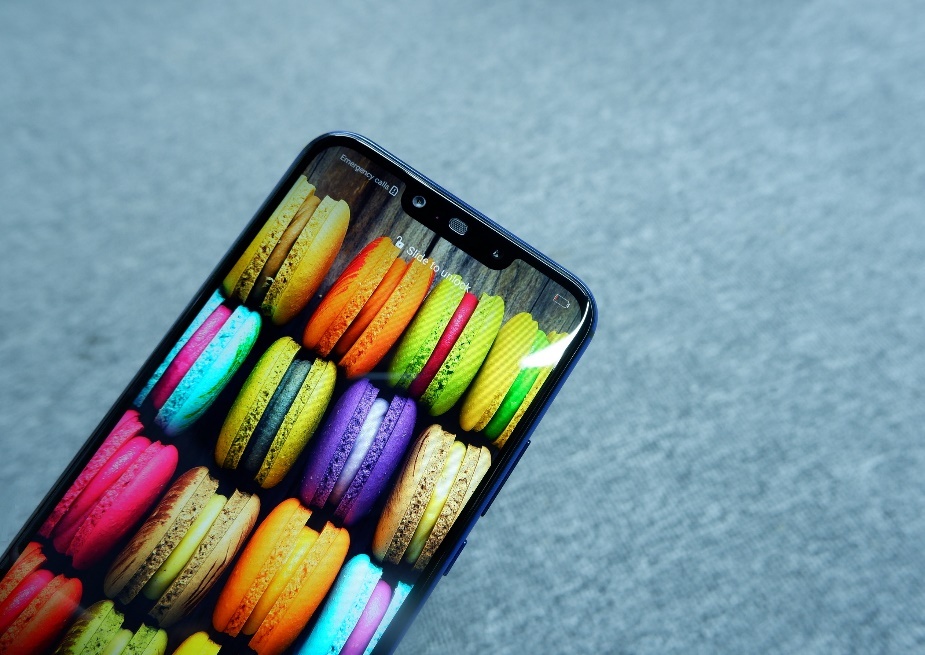 Huawei Nova 3i anh 2