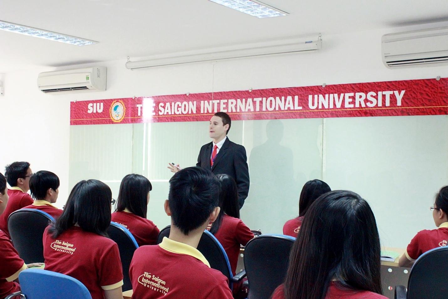 Đại học Quốc tế Sài Gòn ảnh 2 Dai hoc Quoc te Sai Gon anh 2