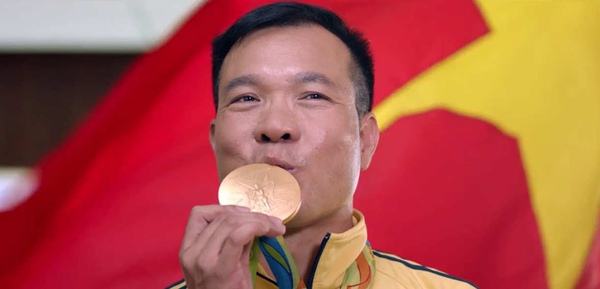 Sting,  ASIAD,  Hoang Xuan Vinh anh 3