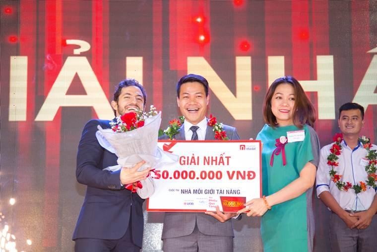 Lo dien quan quan ban linh tai cuoc thi ‘Nha moi gioi tai nang 2018’ hinh anh