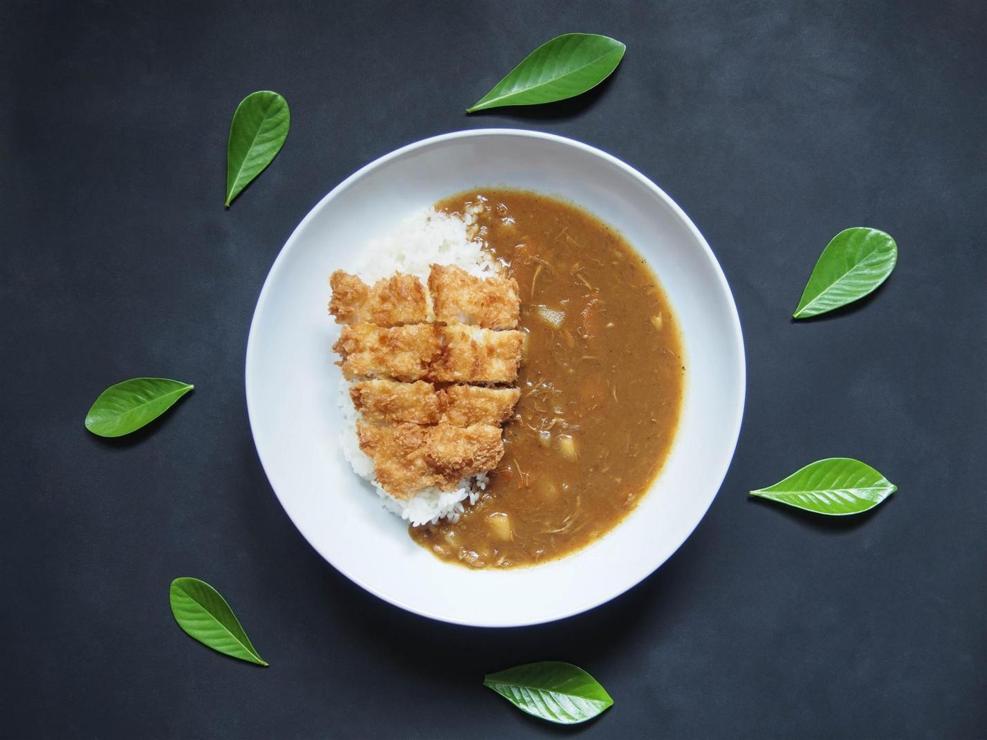 Nhung loi ich it ai biet cua mon ca ri kieu Nhat hinh anh