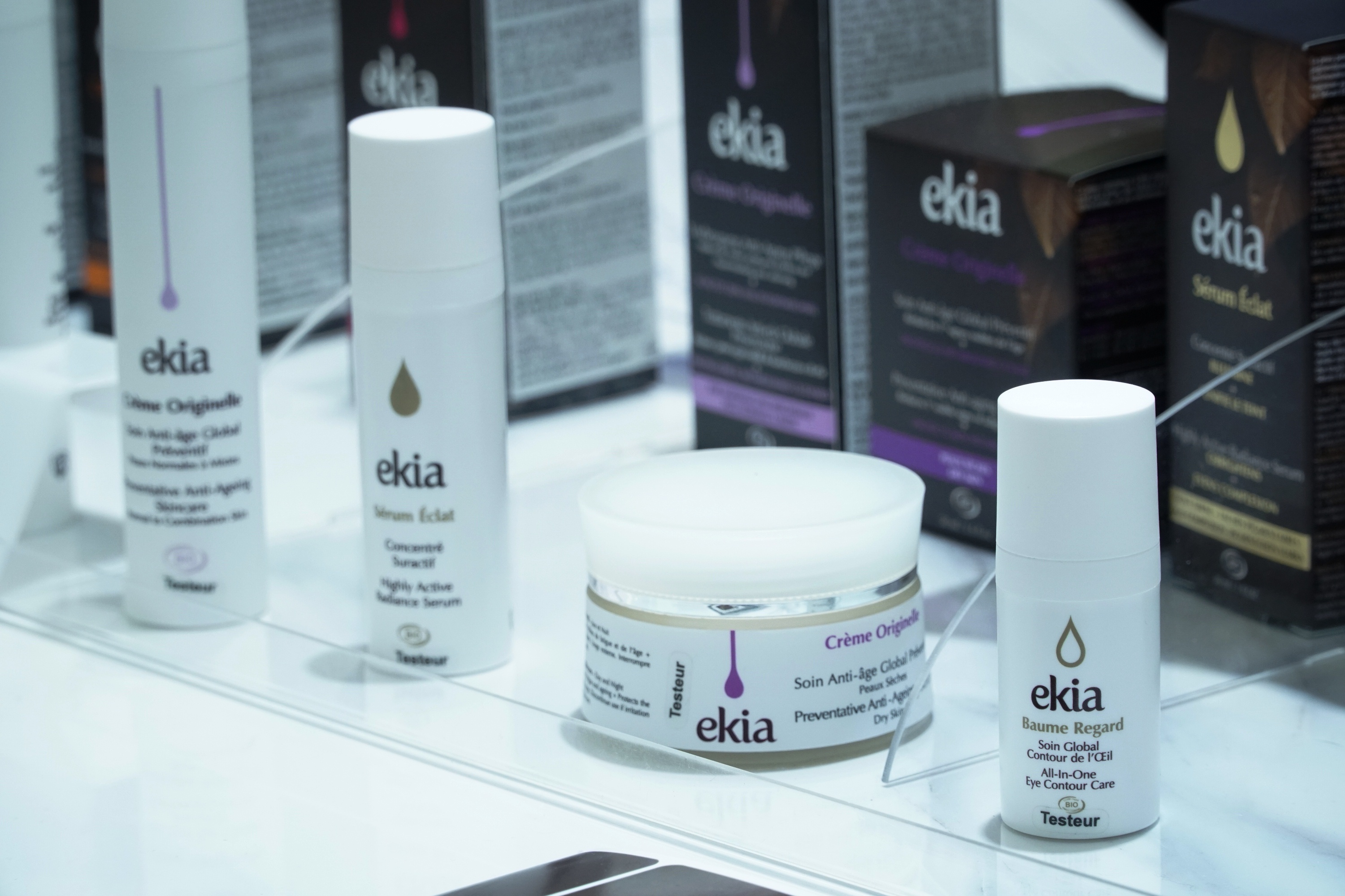 Chuyen gia Phap khuyen dung my pham huu co chong lao hoa da hinh anh