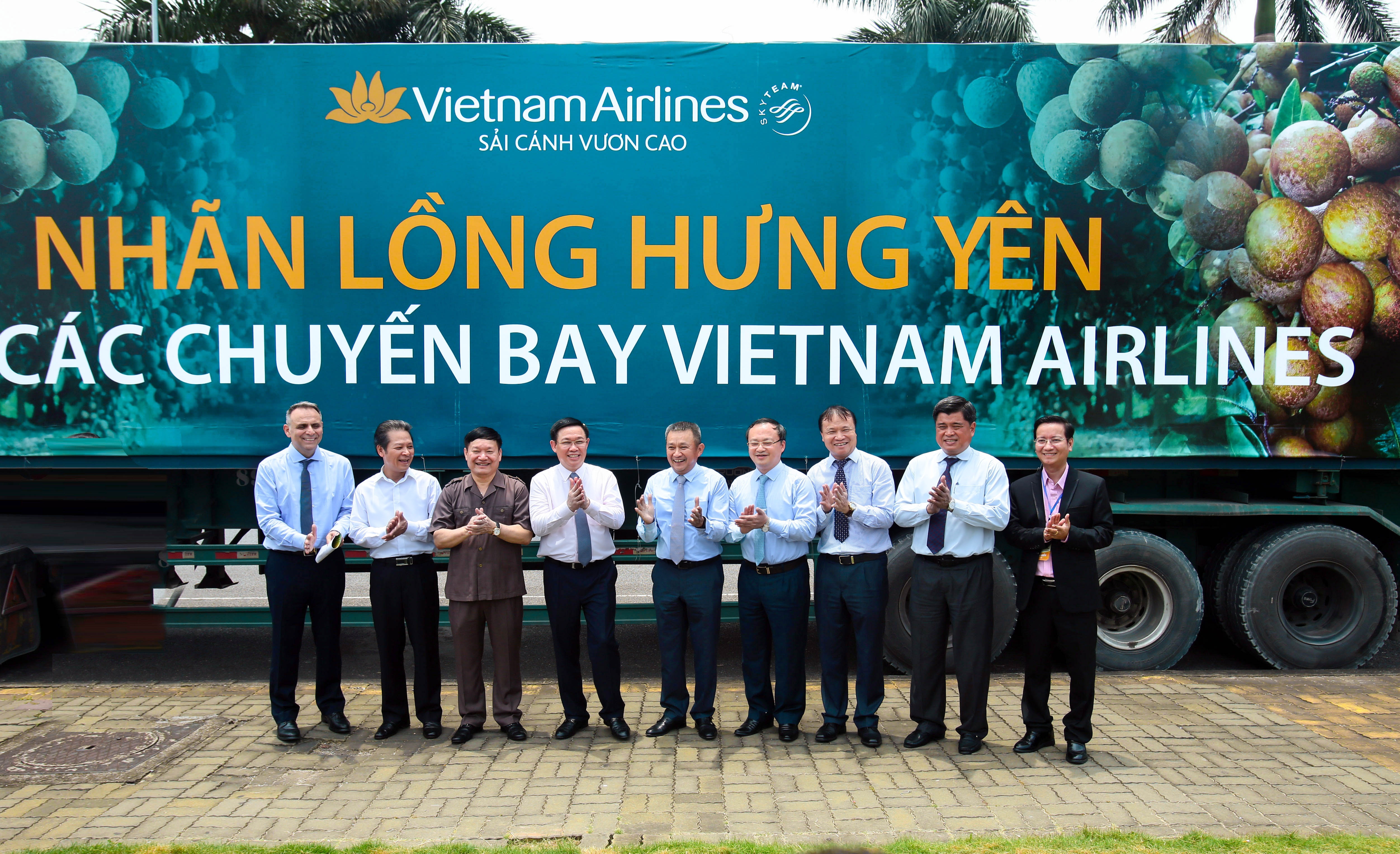 Vietnam Airlines anh 1