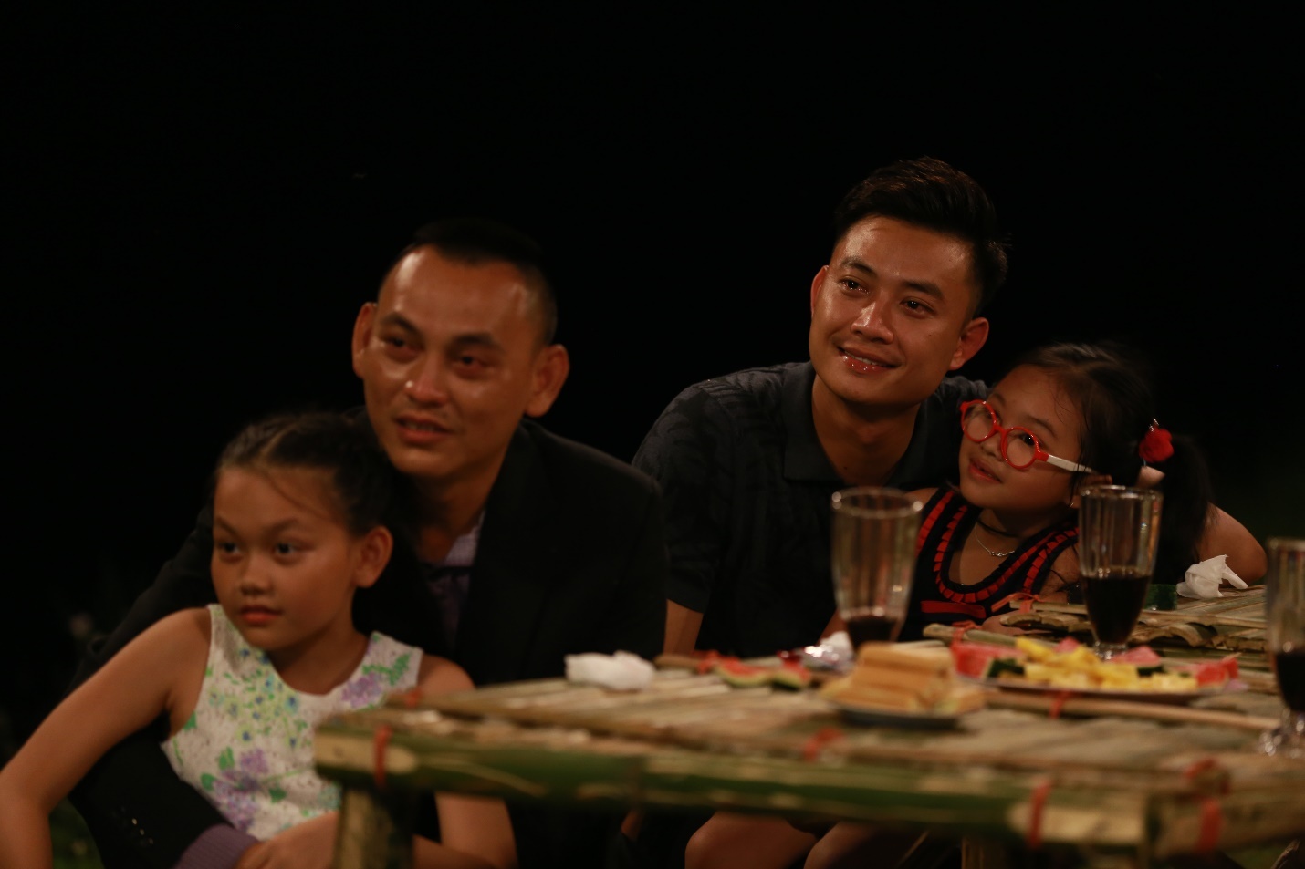 'Bo oi minh di dau the' khep lai bang nhung giot nuoc mat hanh phuc hinh anh