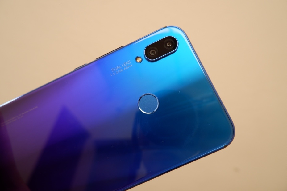 AI duoc ung dung nhu the nao tren camera cua Huawei Nova 3i? hinh anh