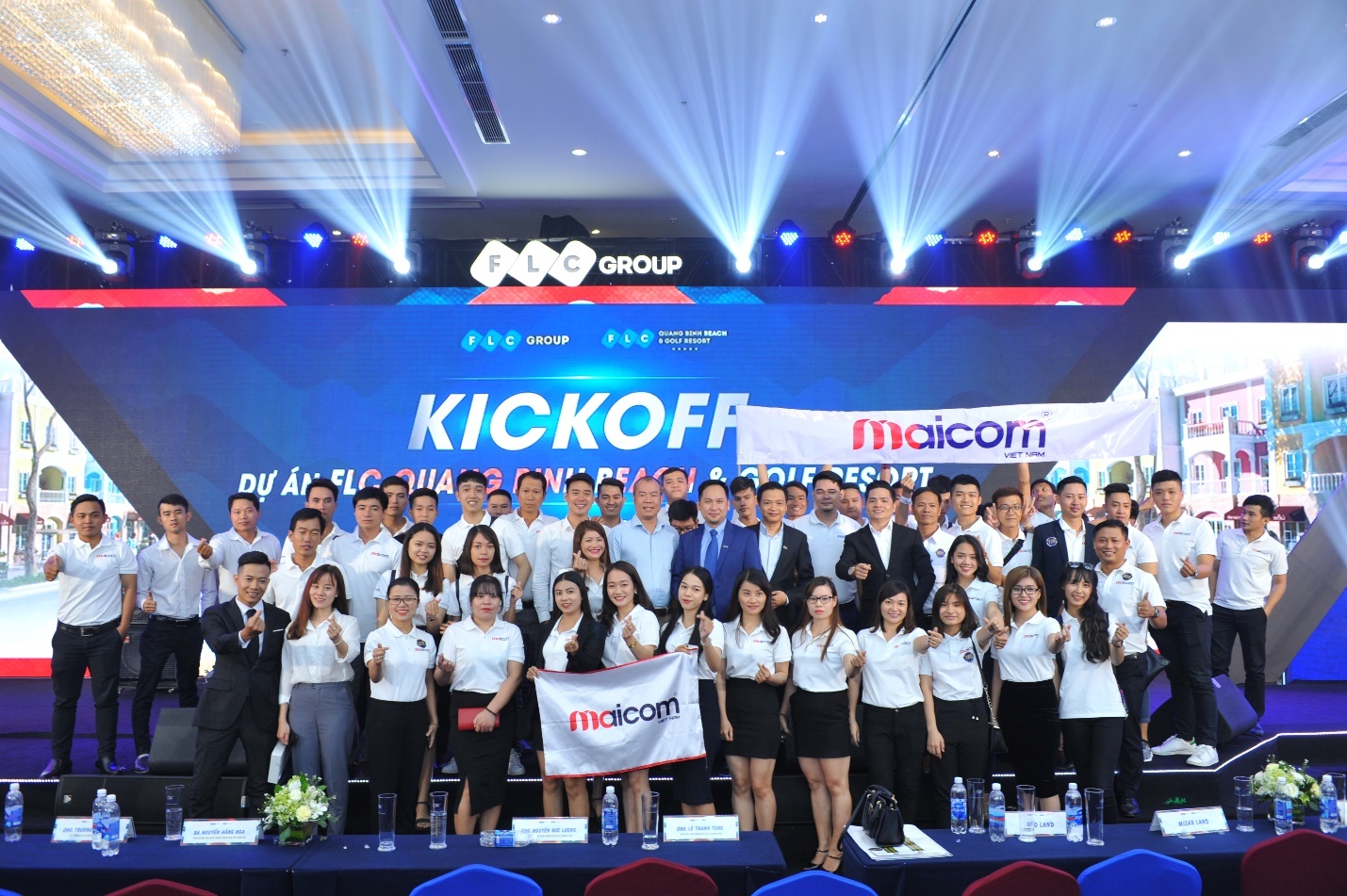 Maicom Vietnam anh 1