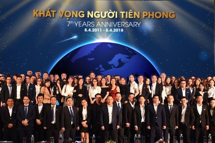 Dat Xanh Mien Trung vao top doanh nghiep nop thue lon nhat Viet Nam hinh anh