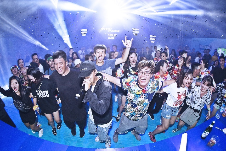 Video - Tuborg Republic of Fun hinh anh