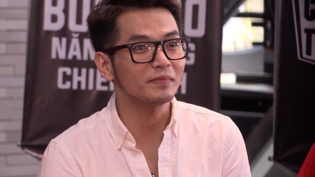 Pham Hong Phuoc lam thu linh, vuot thu thach sinh ton tai show thuc te hinh anh