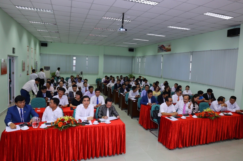 Hội doanh nhân trẻ Long An ảnh 1 Hoi doanh nhan tre Long An anh 1