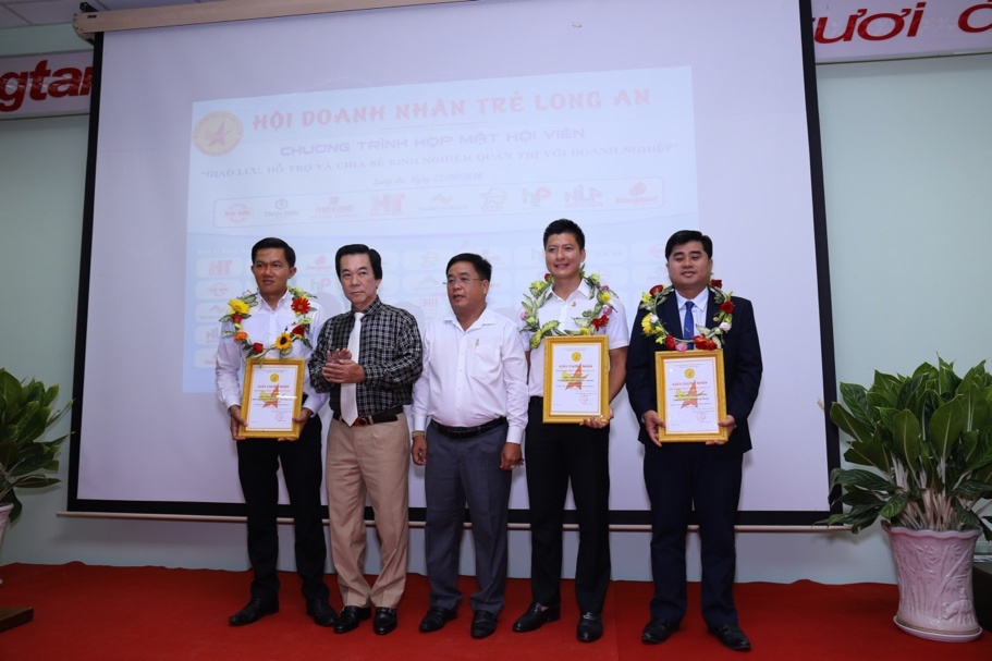 Hội doanh nhân trẻ Long An ảnh 4 Hoi doanh nhan tre Long An anh 4